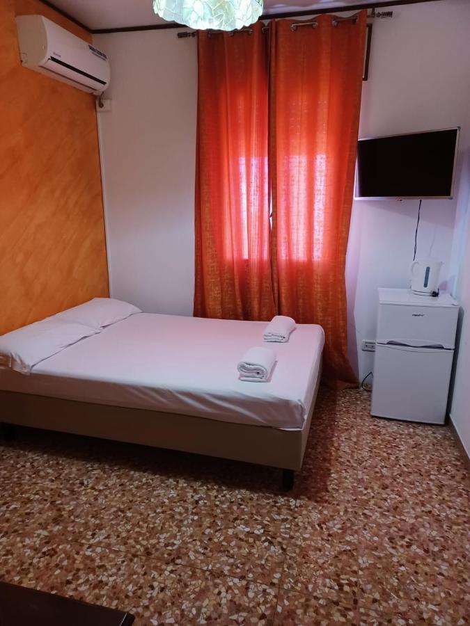 Chowdhury House Unit 2 เมสเตร ภายนอก รูปภาพ
